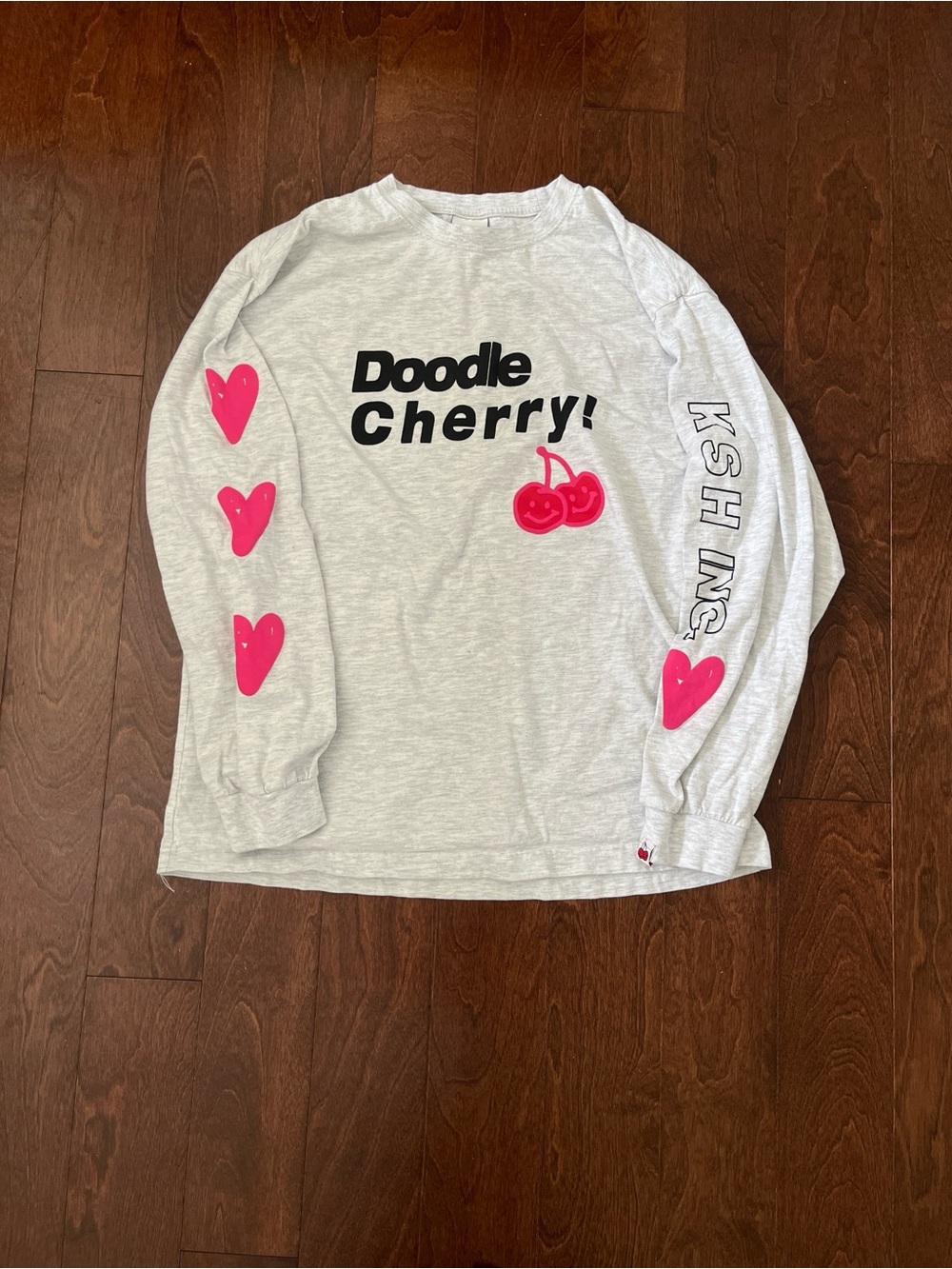 KIRSH Long Sleeve Tee — Light Gray with Pink Accents
